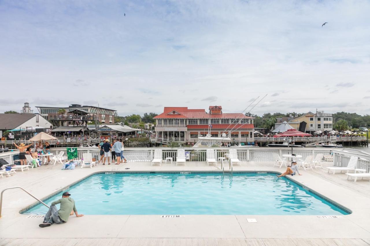 Shem Creek Inn Mount Pleasant Exterior photo