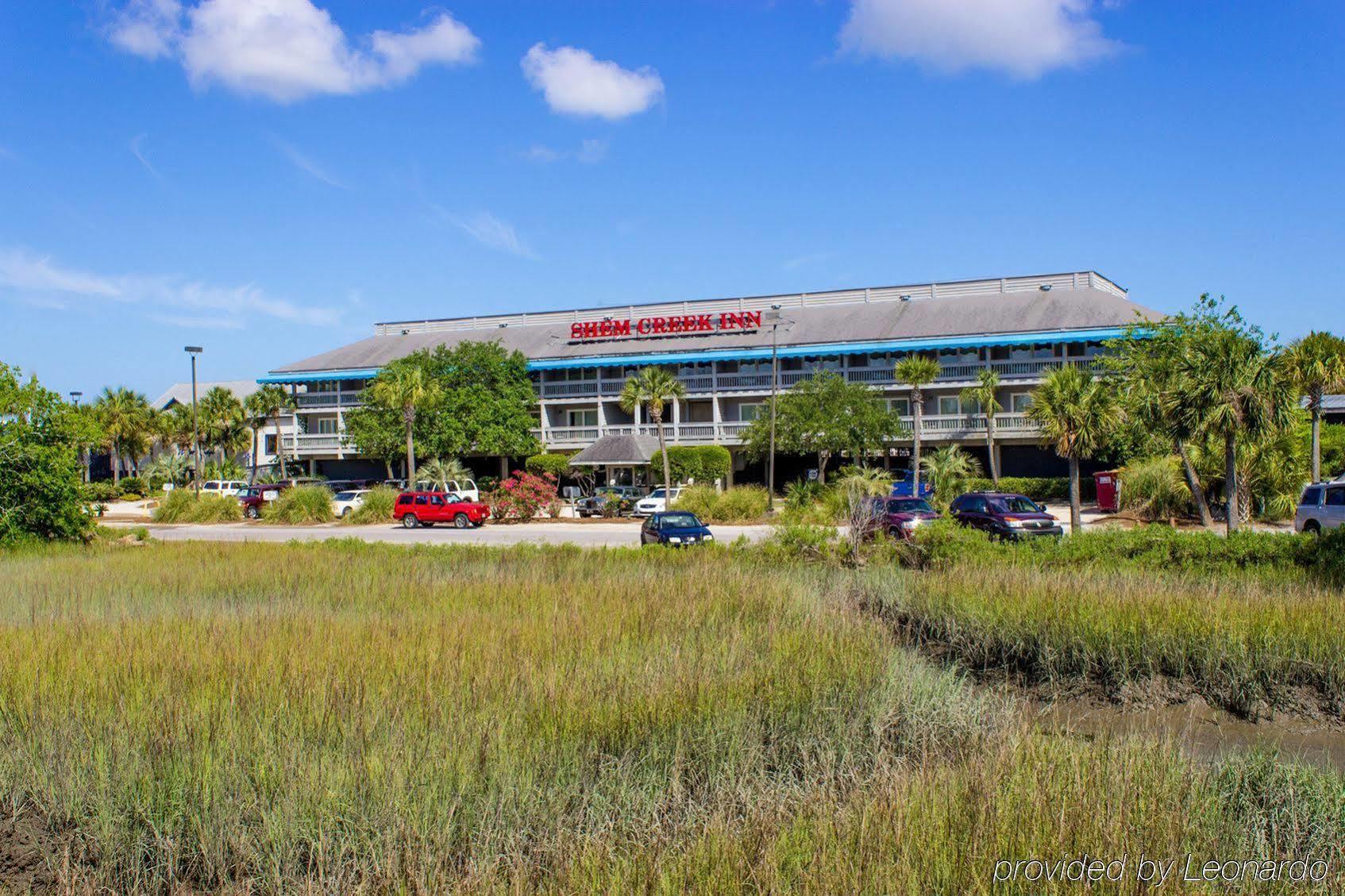 Shem Creek Inn Mount Pleasant Exterior photo